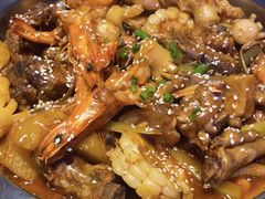 -徐记小怪兽肉蟹煲(中央大街店)