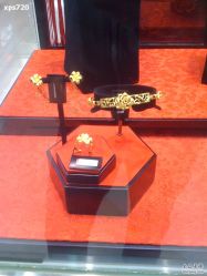 -周大福 CHOW TAI FOOK(新世界百货崇文店)