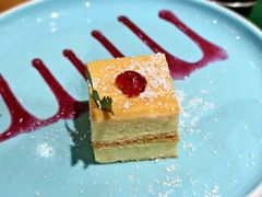 -米德维奇俄式西餐厅(西六道街店)