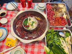 -金鼎雪山牦牛杂火锅(理县总店)