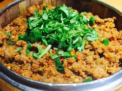 粉蒸牛肉-大众跷脚牛肉馆·非遗传承单位(峨眉山店)