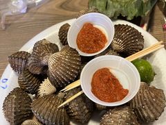 -东海岸人工湖美食村