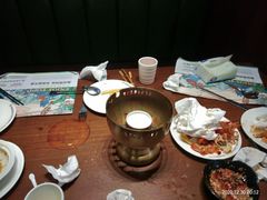 -亚马逊环球美食百汇(新城吾悦广场店)