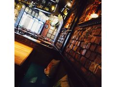 -玛格萝妮(汇智国际商业中心店)