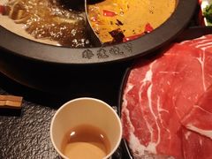 -晓宇重庆火锅(西安荟聚店)
