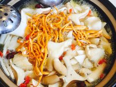 -易门野生菌府·菌海森林(月牙潭公园店)