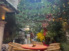-Osteria Garden 生蚝花园餐厅(原进贤路店)