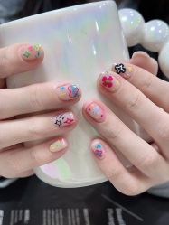 -UMl Nail 尤米美甲美睫半永久