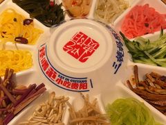 -怪噜范·老贵阳街头名小吃(汇金星力城店)