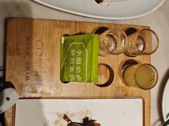 -汤城小厨•粤菜•靓汤(西直门凯德MALL店)