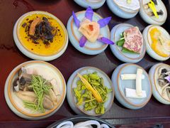 -桥香园过桥米线(国贸店)