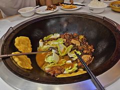 -鲁员外地锅鸡地锅鱼(古墩路店)