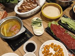 -龙聚德北京烤鸭(沙坪坝华宇A馆店)