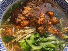 -沪西老弄堂面馆(定西路店)