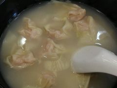 小馄饨-王家沙点心店(西康路店)