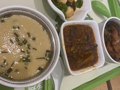 -老乡鸡(亳州路天庆大厦店)