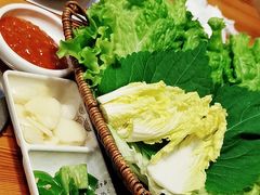 -草家酱蟹炭火烤肉店(珲春南路一店)