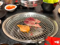 -喵小乙碳火烤肉(大坪协信星光天地店)