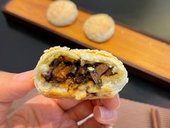 霉干菜烧饼-上蔬无瑕· 创意素食·Vegetarian(华采天地店)