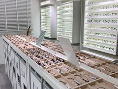 -目艮眼镜SHOWROOM(品牌集合店)