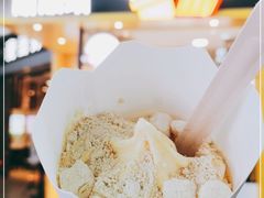 桂花酿脏脏年糕麦旋风-麦当劳(广州新港东路第二分店)