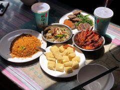 -88号小吃店·经典云南菜·地道纳西美食