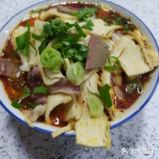 清真老马家牛羊肉泡馍烩饼