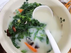 -南记食粥坊·宵夜大排档(卫国路店)