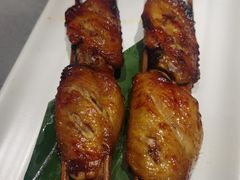 蜜汁鸡翅-云海肴·汽锅鸡·云南菜(高德置地店)