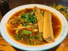 小炖肉刀削面-韩师傅老大同刀削面(北苑路店)