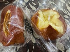蛋黄肉松碱水棒-0+1·手作面包(新北店)