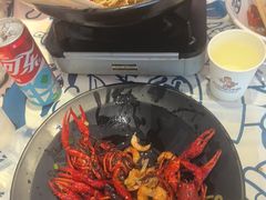 -松哥油焖大虾.小龙虾.黑鸭煲(海岸城店)
