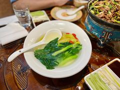 清汤瑶柱浸双蔬-烤肉季饭庄