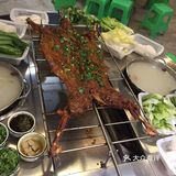 秋天里的第一支烤全羊
