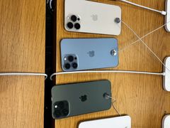 -Apple零售店(深圳益田假日广场店)