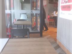 -肯德基(珠峰店)