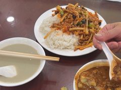 -聚德华天护国寺小吃(甜水园店)