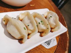 苏小柳鲜肉锅贴-苏小柳手作点心(控江旭辉分院)