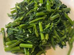 -缘来聚·徽菜名店(黄山宏村店)