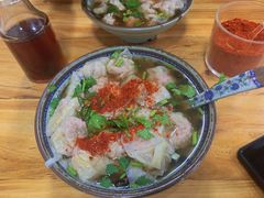 招牌野馄炖-老谢野馄饨(延安路店)