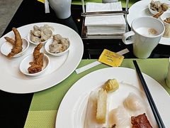 -筠咖啡西餐厅(上海国展宝龙丽筠酒店)