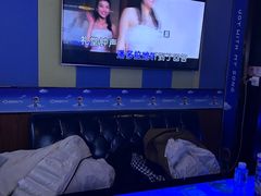 -唱吧麦颂KTV(松江五龙商业广场店)