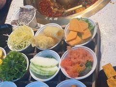 -火凤祥鲜货火锅·清真食品(宁夏总店)