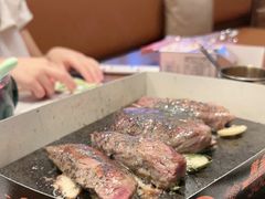 现刨黄油芝士雪花牛排-一沙一城·岩烤牛扒(深圳首店)