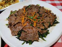 花生苗炒牛柳-龙桥私厨·姜花菊花过桥鱼·顺德菜(容桂店)