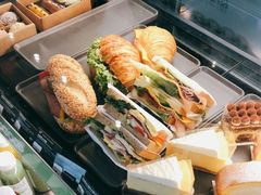 -星巴克臻选(南京艾尚天地店)