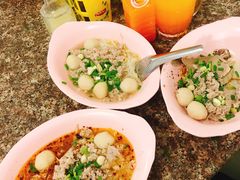 -榮泰米粉湯(Left Shop)