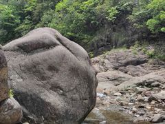 -鄣山大峡谷