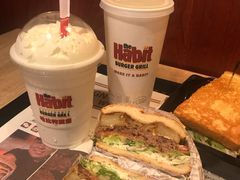 -The Habit Burger Grill 哈比特汉堡(复兴soho店)