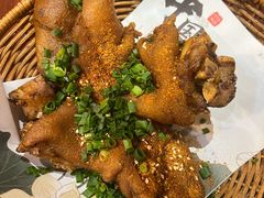 -魏铭鱼头捞饭(晋阳路店)